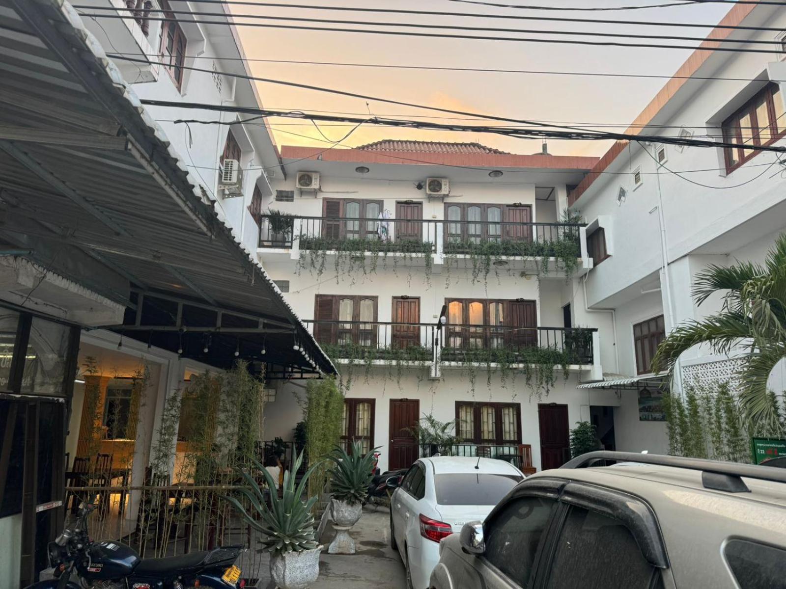 Vang Vieng Green Hotel Eksteriør bilde