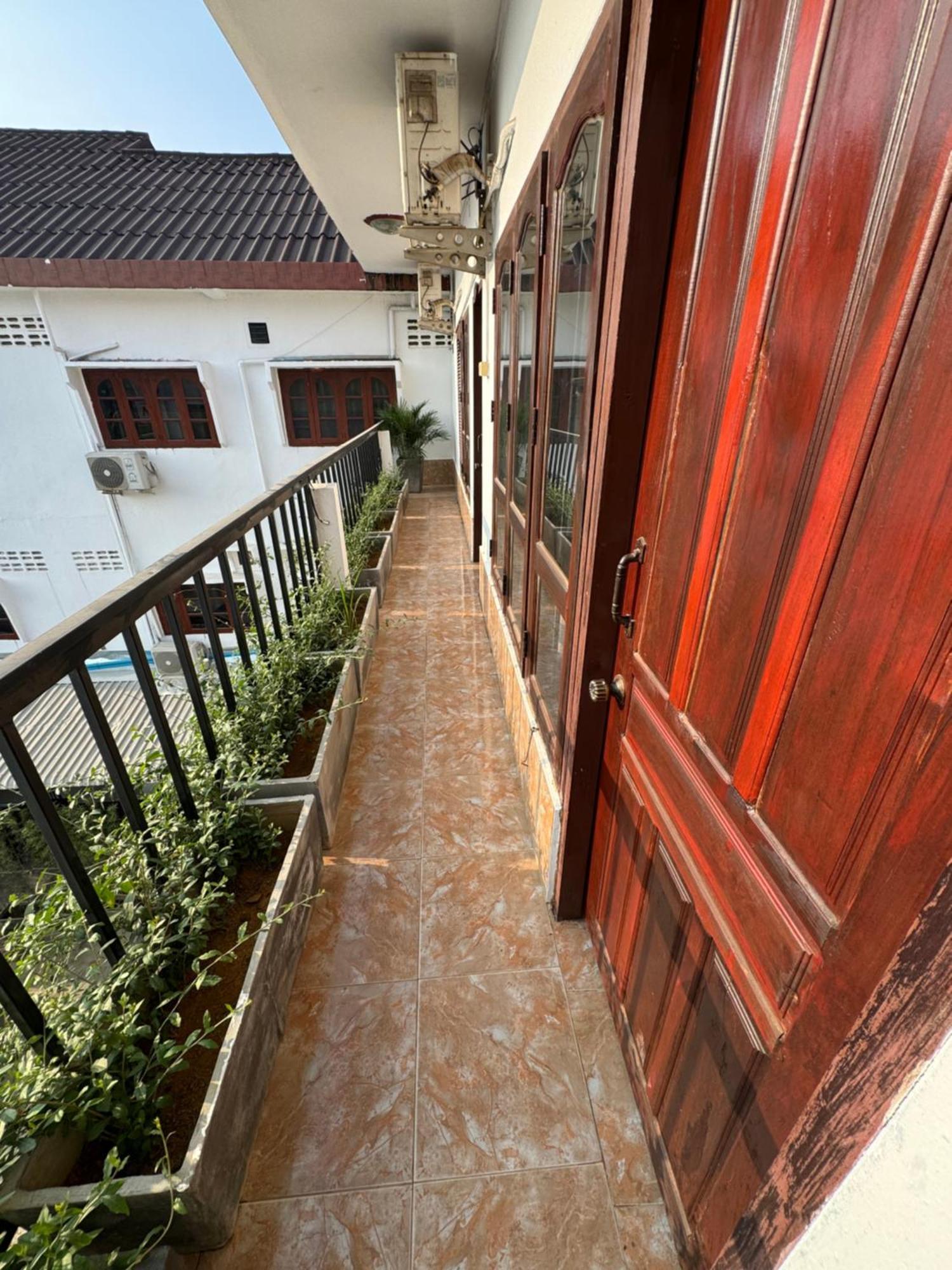 Vang Vieng Green Hotel Eksteriør bilde